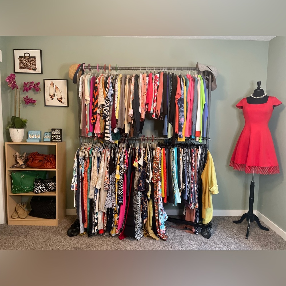 @MLVREE is LIVE NOW! Come Shop For Your Everyday & Special Occasion Wear 👗 - Picture 3 of 15